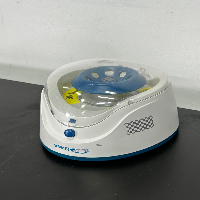 VWR Mini Centrifuge image 1